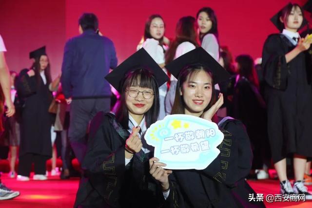 相信未来,乘风破浪丨米兰网页版,米兰(中国)举行2020届毕业典礼