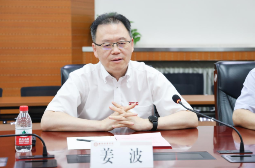 点击图片进入下一页 image.png